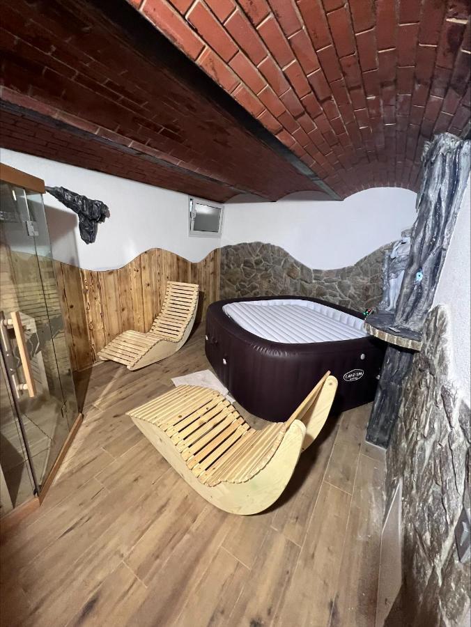 Domacija Paternoster Hotel Litija ภายนอก รูปภาพ