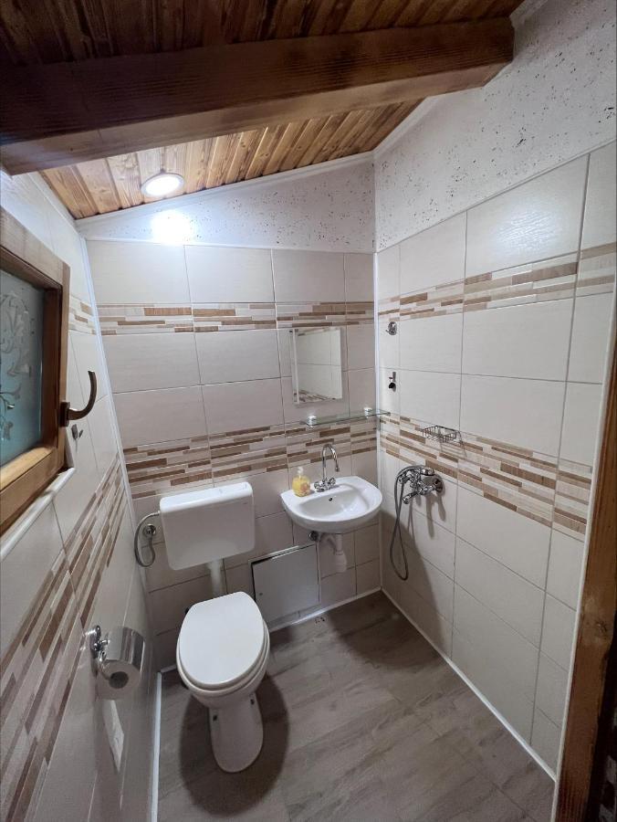 Domacija Paternoster Hotel Litija ภายนอก รูปภาพ