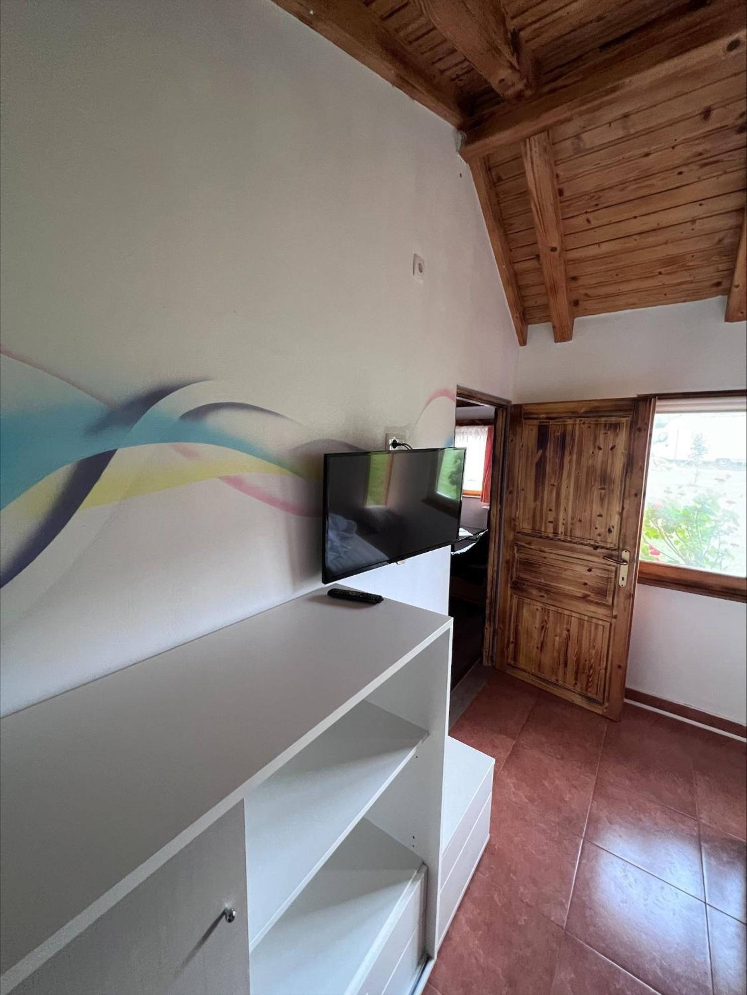 Domacija Paternoster Hotel Litija ภายนอก รูปภาพ